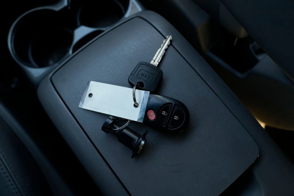 Used 2005 Toyota Sienna XLE image 47