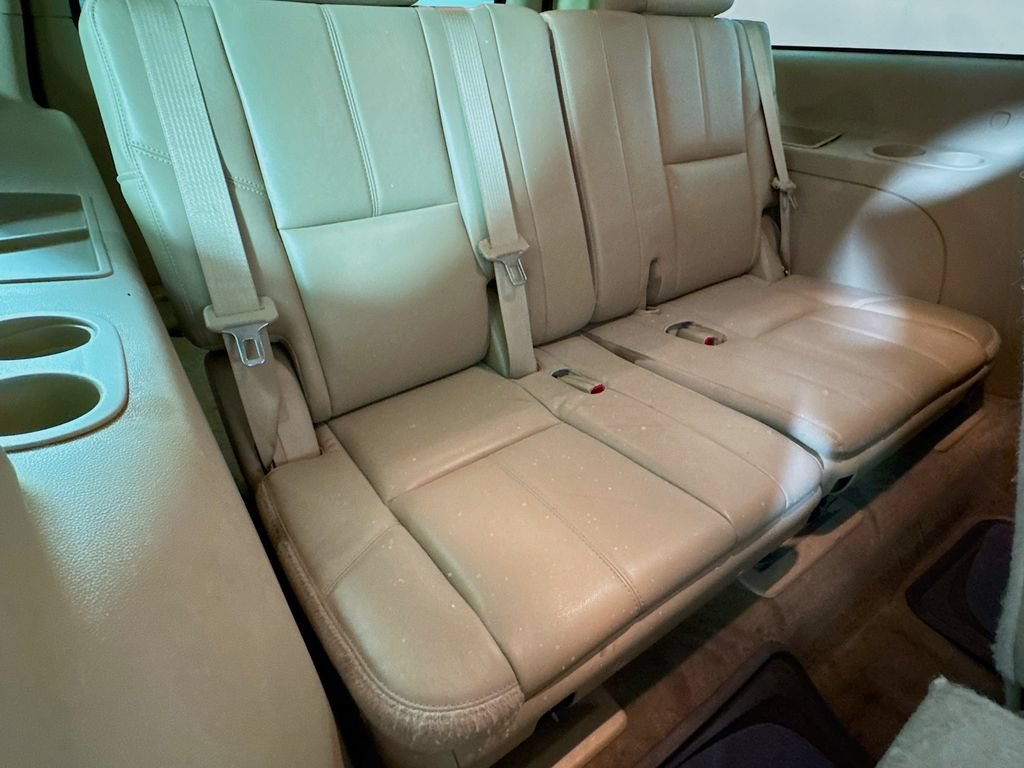 Used 2014 GMC Yukon XL SLT RWD image 24