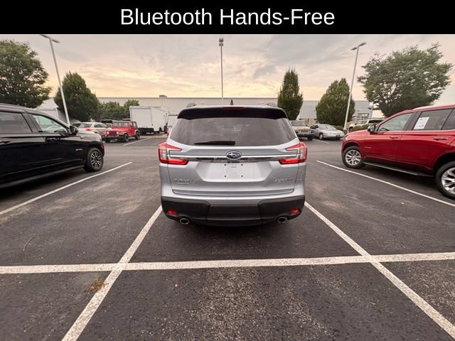 Used 2025 Subaru Ascent Premium AWD/4WD image 4