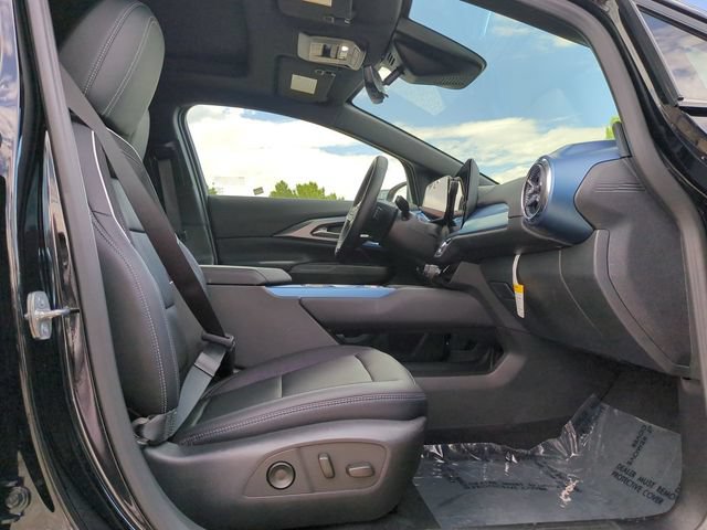 Certified 2026 Chevrolet Equinox EV LT w/ Convenience Package II AWD/4WD image 37
