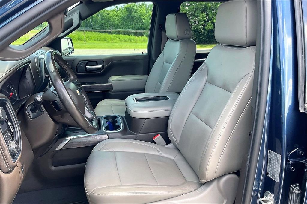 Used 2019 Chevrolet Silverado 1500 LTZ w/ LTZ Premium Package RWD image 18