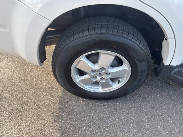 Used 2009 Ford Escape XLT AWD/4WD image 9