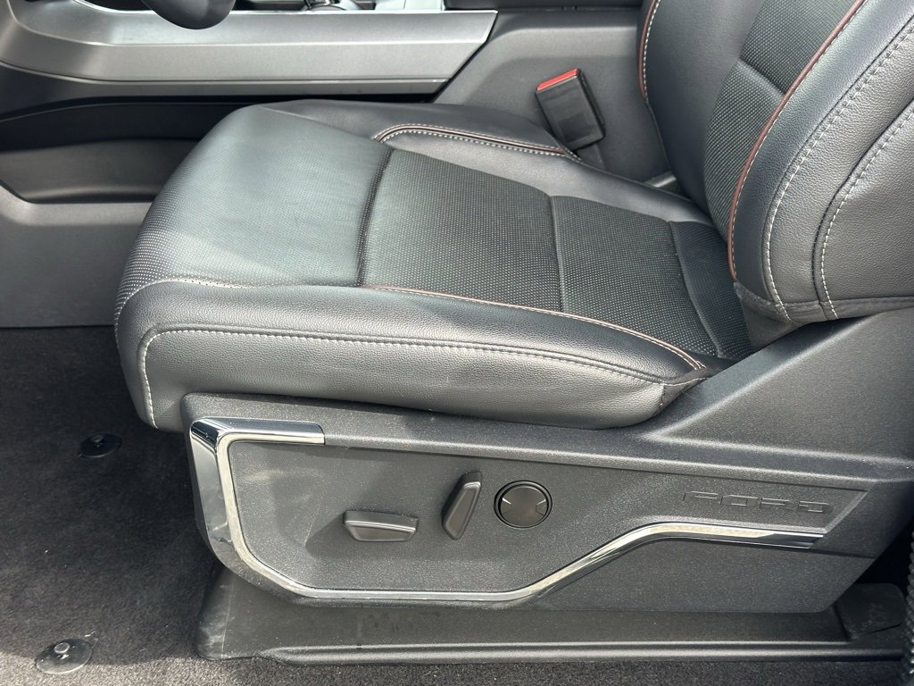 Used 2023 Ford F150 Lariat w/ Max Trailer Tow Package image 16