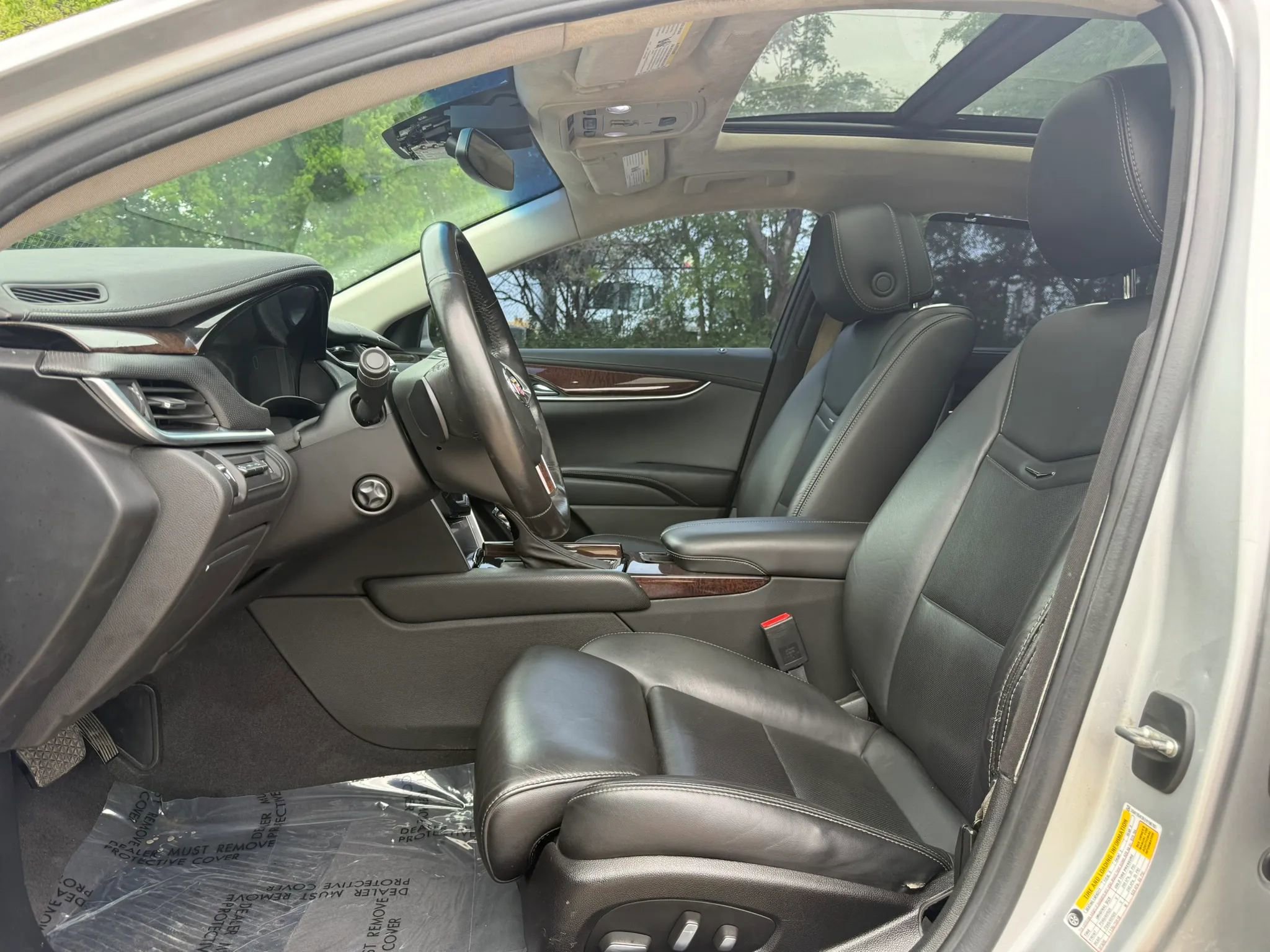 Used 2014 Cadillac XTS Platinum image 9