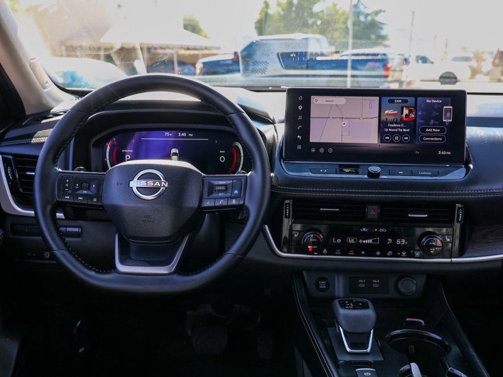 Used 2026 Nissan Rogue Platinum w/ Platinum Premium Package image 22