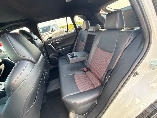 Certified 2021 Toyota RAV4 XSE w/ Weather Package AWD/4WD image 17