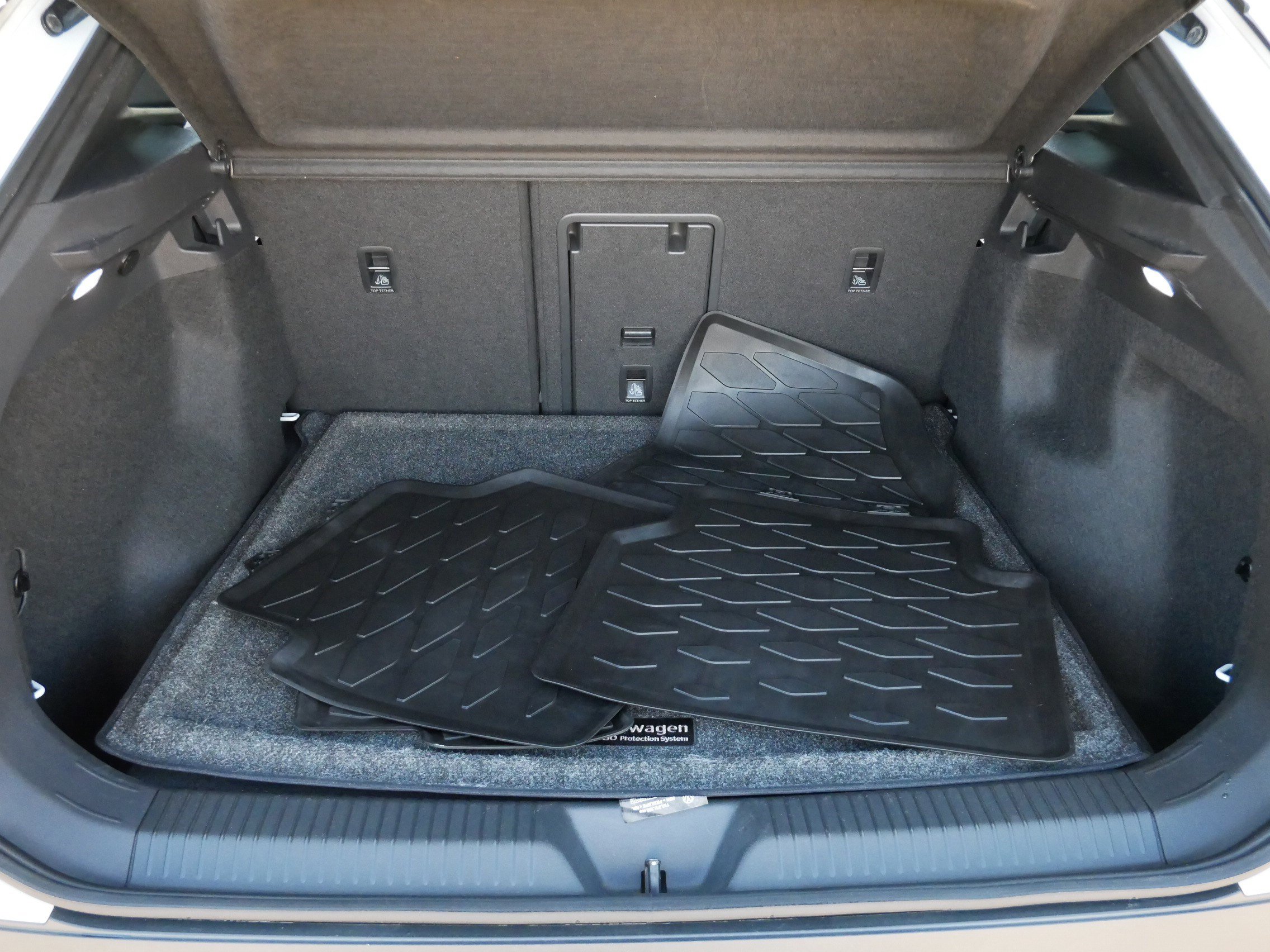 Used 2023 Volkswagen ID.4 Pro S image 18