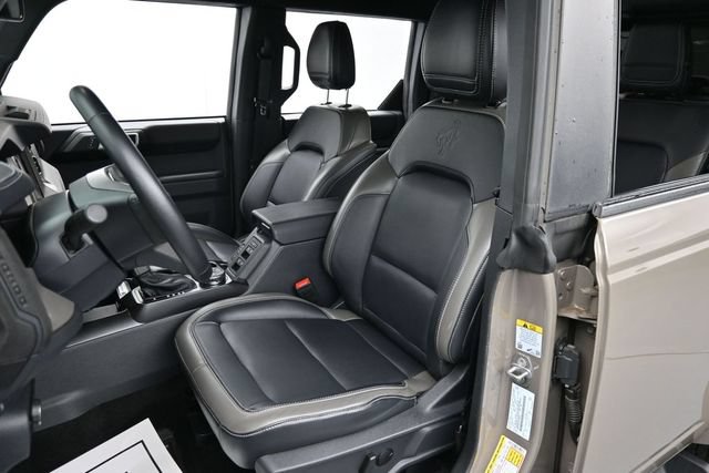 Certified 2025 Ford Bronco Outer Banks AWD/4WD image 12