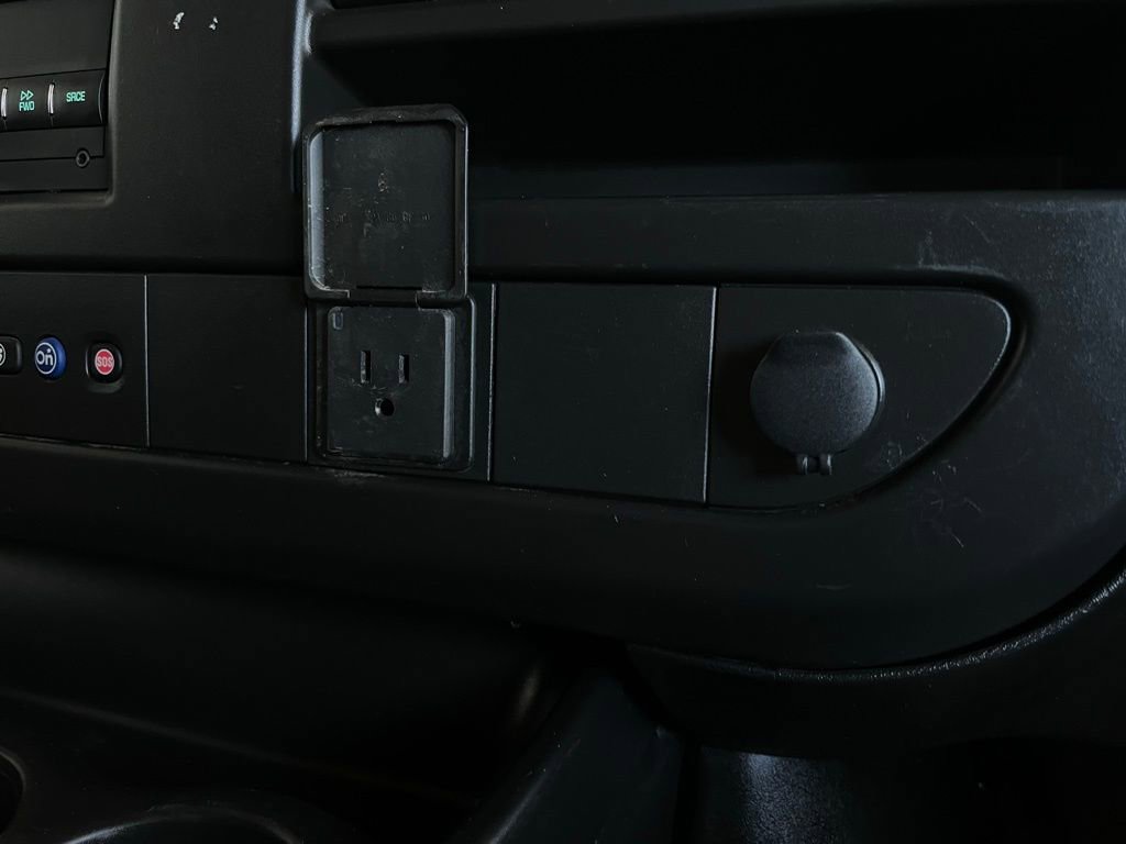 Used 2023 GMC Savana 2500 Work Van w/ Driver Convenience Package image 27