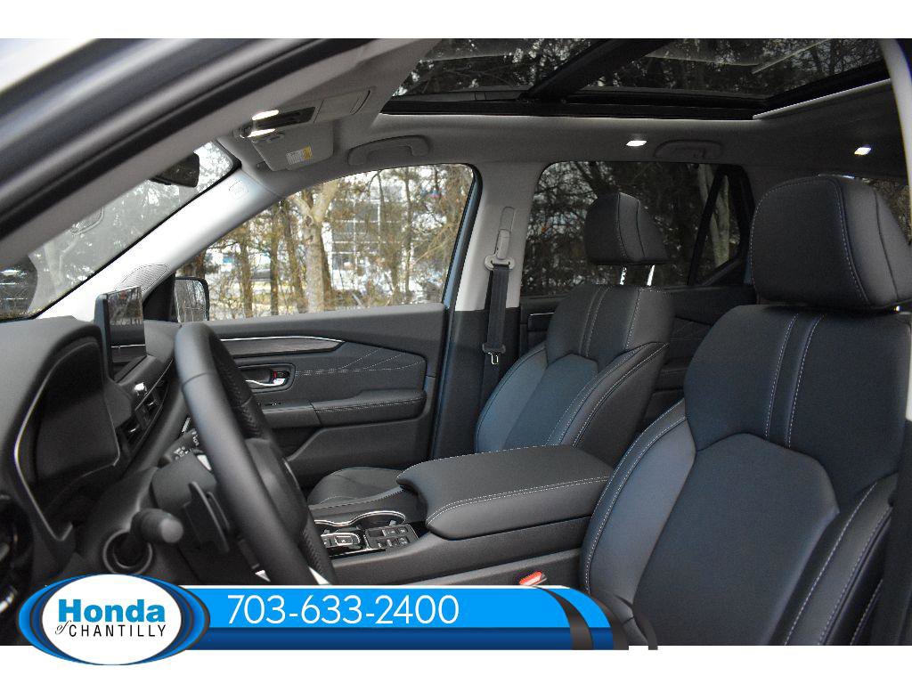 New 2026 Honda Pilot Touring image 26