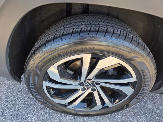 Used 2021 Volkswagen Atlas SEL Premium image 21