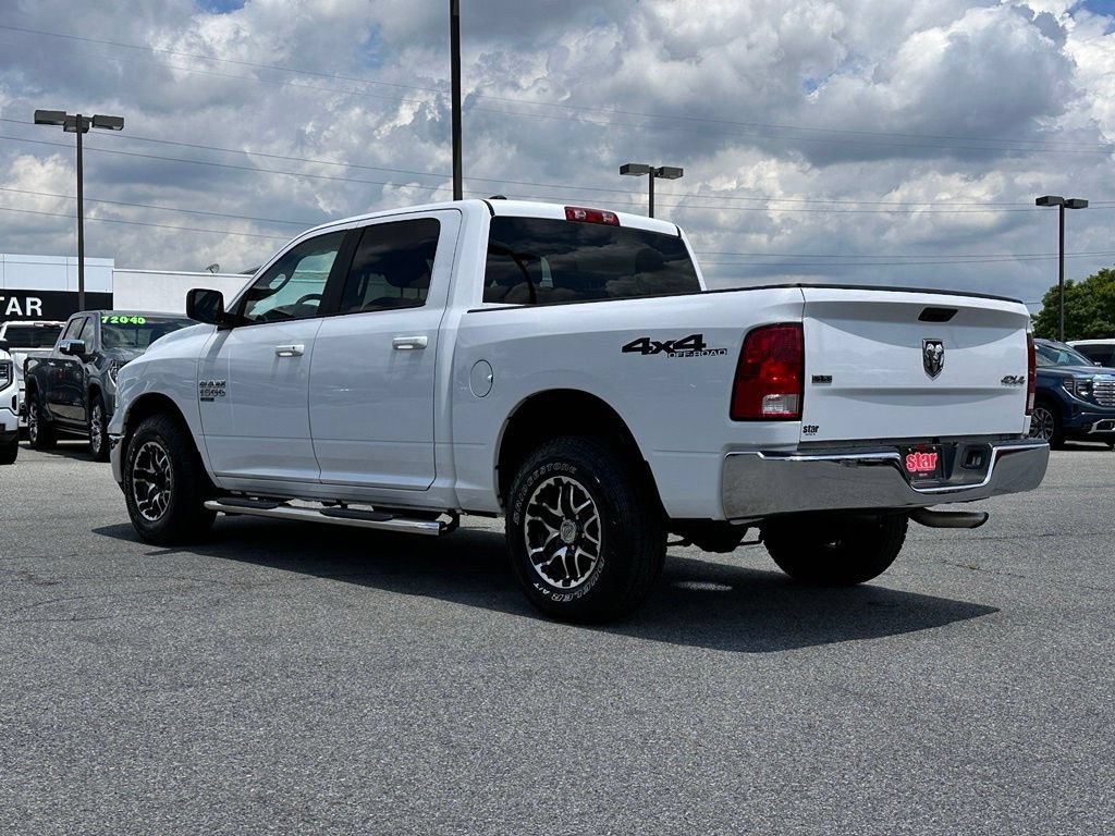 Used 2021 RAM 1500 Classic SLT AWD/4WD image 9