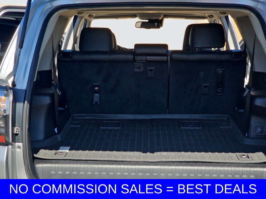 Used 2022 Toyota 4Runner Limited AWD/4WD image 12