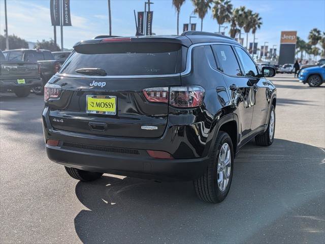 Certified 2024 Jeep Compass Latitude image 4