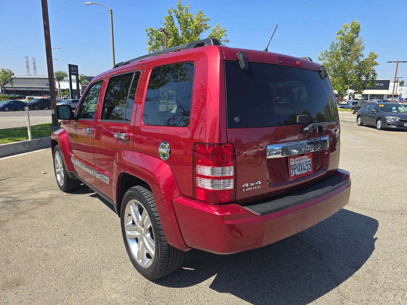 Used 2012 Jeep Liberty Limited Jet AWD/4WD image 7