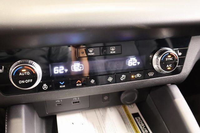 New 2026 Nissan Rogue Platinum AWD/4WD image 25