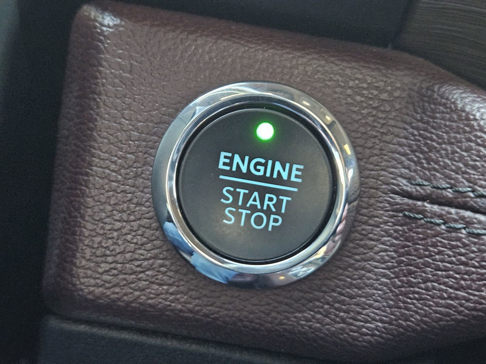 Used 2023 Ford Expedition Limited image 24