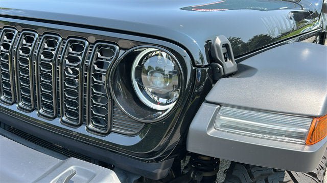Certified 2025 Jeep Wrangler Unlimited Sport AWD/4WD image 7