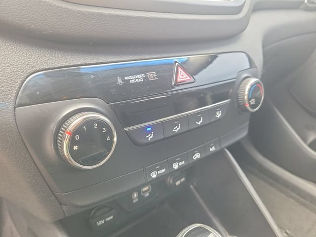 Used 2016 Hyundai Tucson SE w/ Option Group 02 FWD image 21