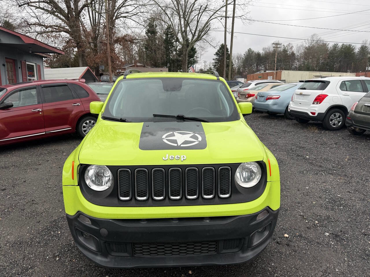 Used 2018 Jeep Renegade Latitude image 4