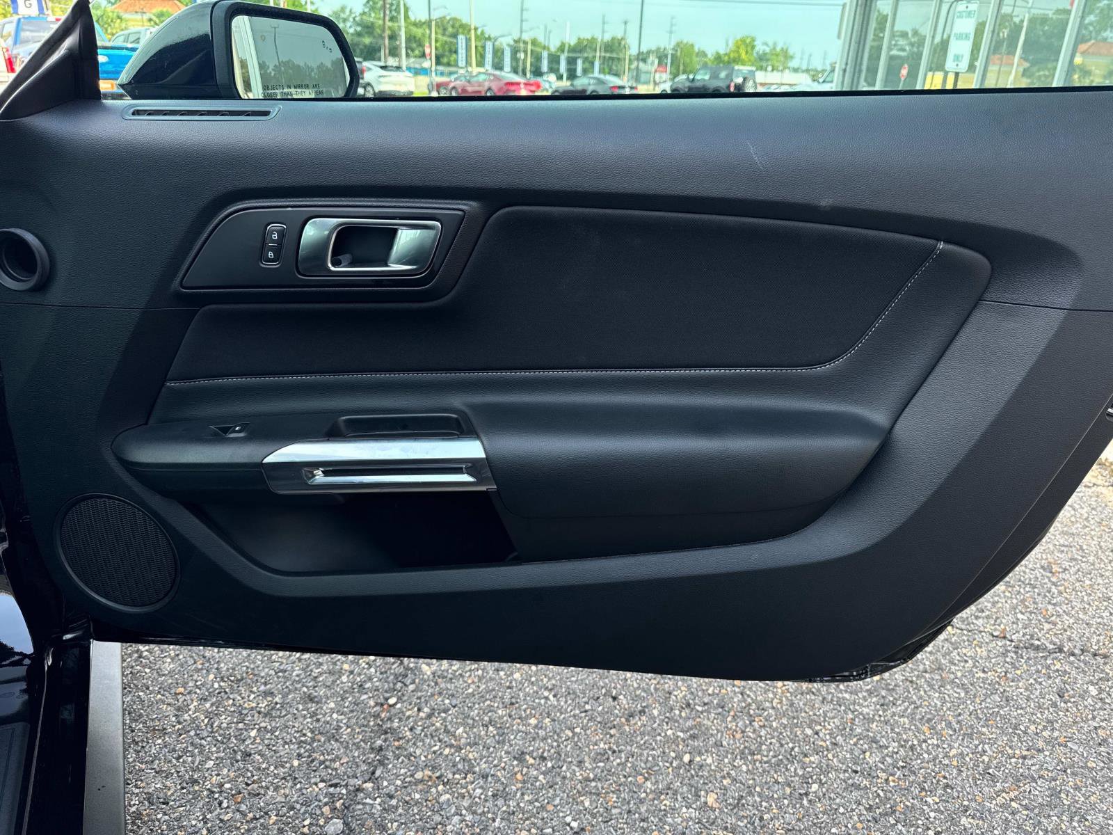 Used 2022 Ford Mustang GT image 11