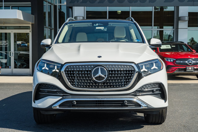 New 2027 Mercedes-Benz GLE 450 4MATIC image 2