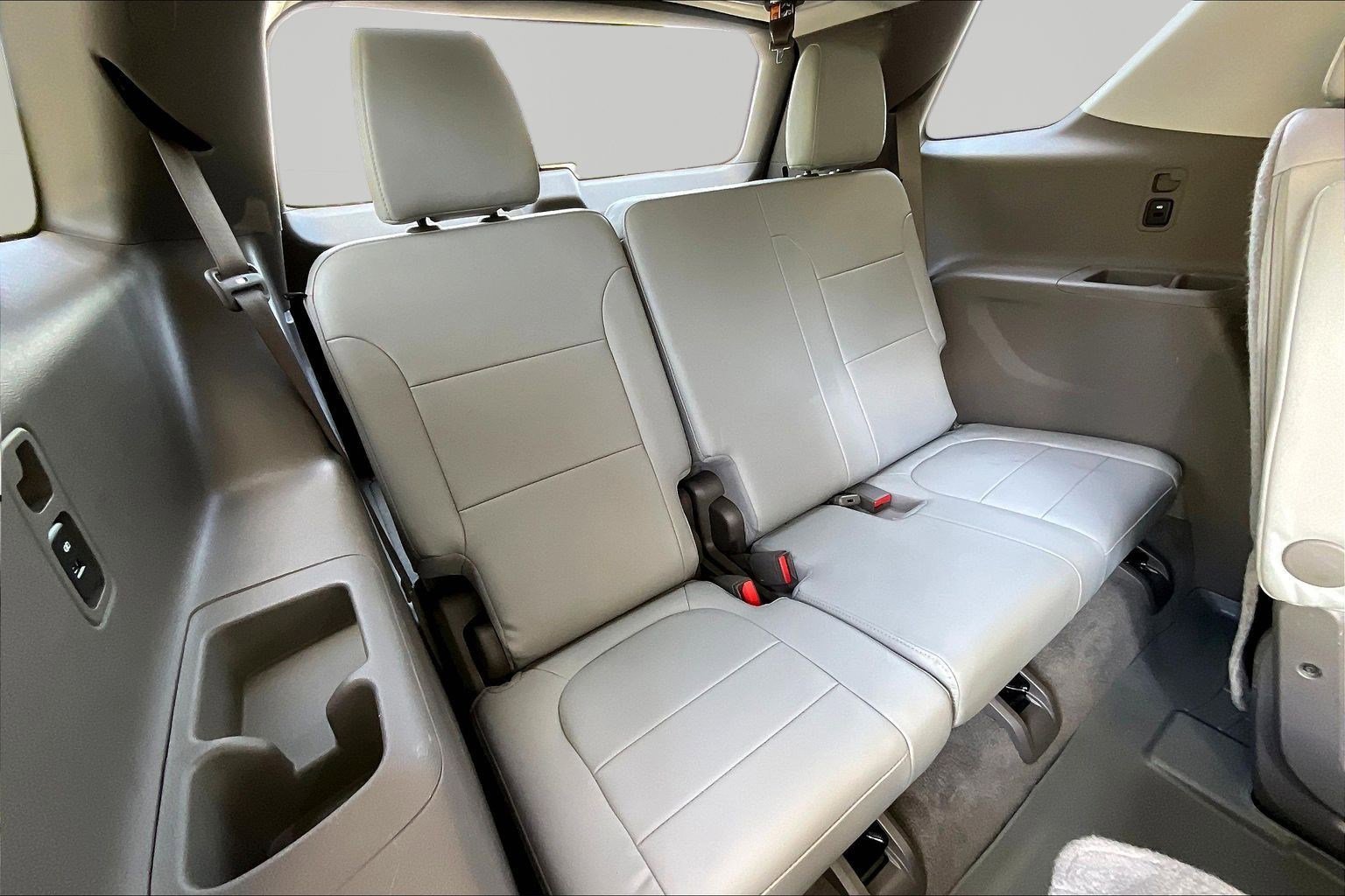 Used 2019 Chevrolet Traverse Premier AWD/4WD image 25