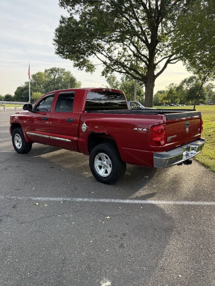 Used 2008 Dodge Dakota Laramie w/ Mopar Chrome Edition Group AWD/4WD image 5