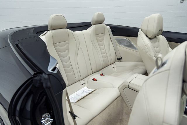 Used 2025 BMW M850i xDrive Convertible image 23