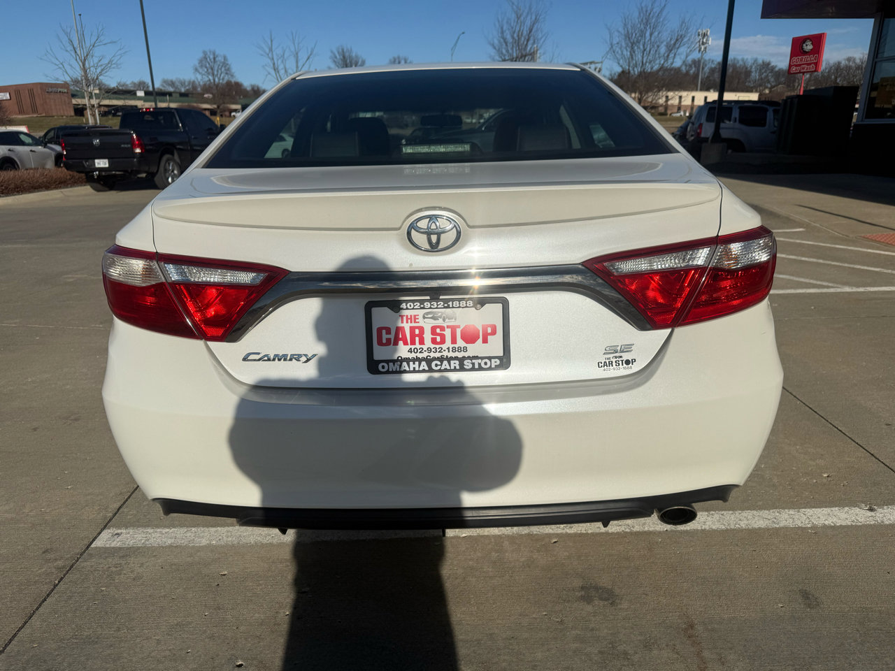 Used 2017 Toyota Camry XLE image 6