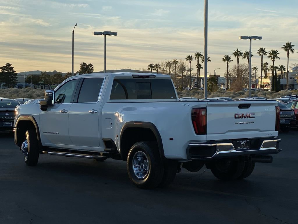 New 2026 GMC Sierra 3500 SLT w/ SLT Convenience Package image 15
