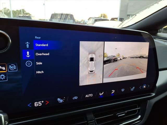 Used 2024 Chevrolet Equinox EV RS image 32