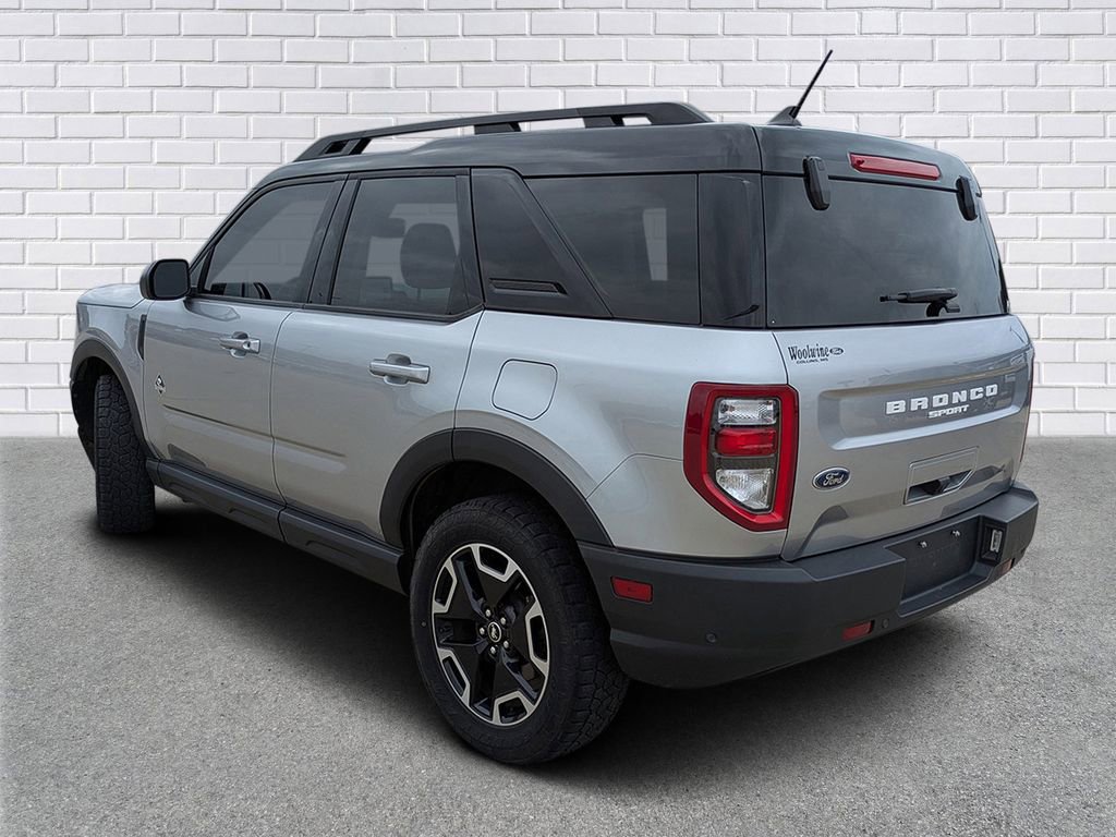 Used 2023 Ford Bronco Sport Outer Banks w/ Tech Package image 3