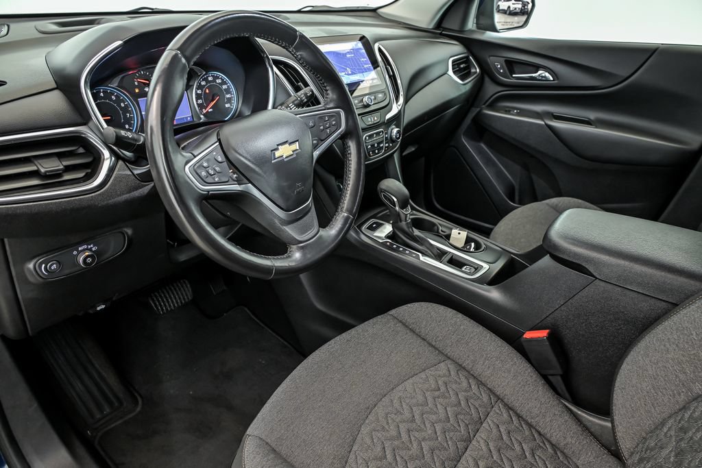 Used 2022 Chevrolet Equinox LT AWD/4WD image 11