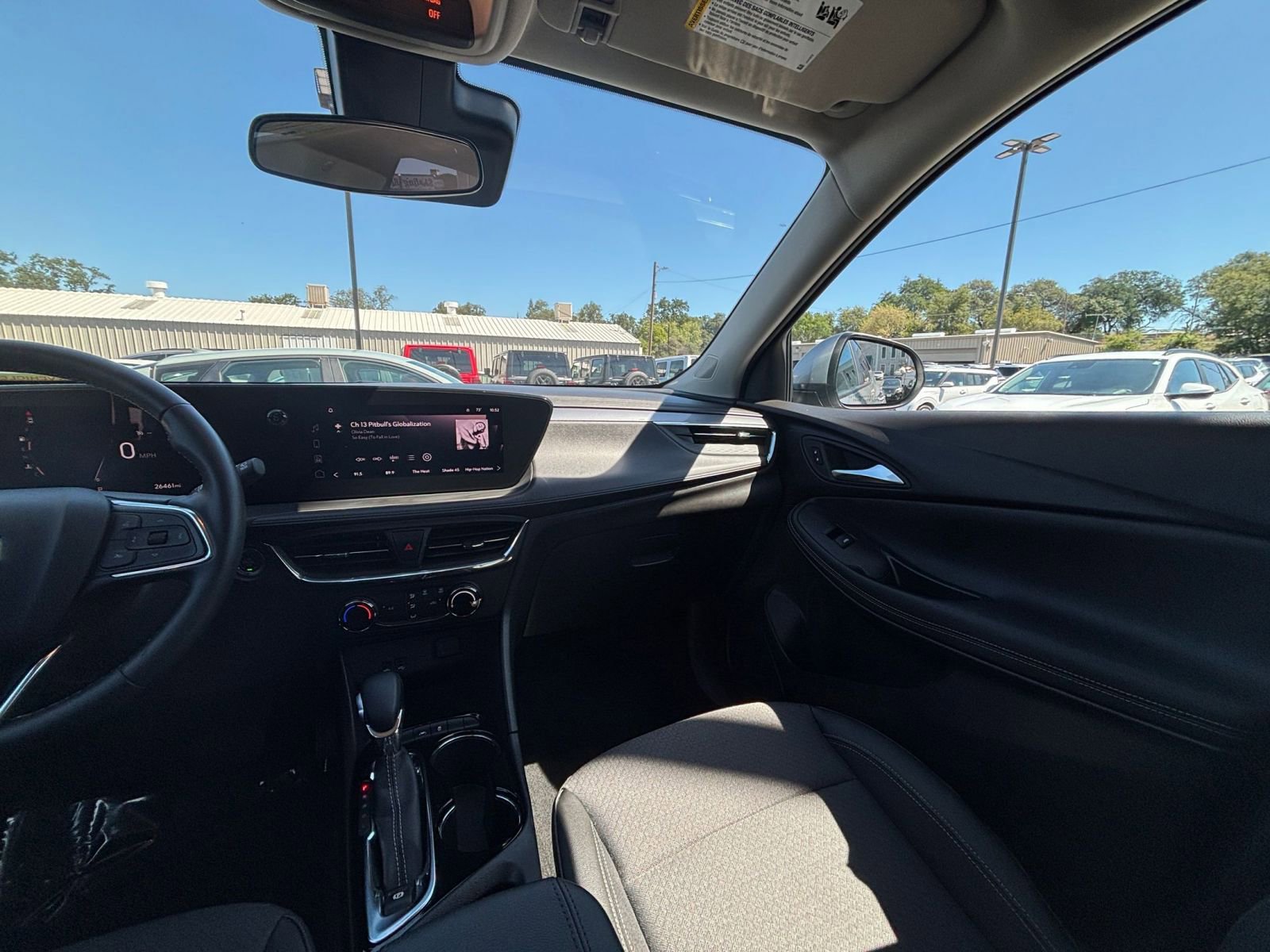 Used 2025 Buick Encore GX Preferred FWD image 34