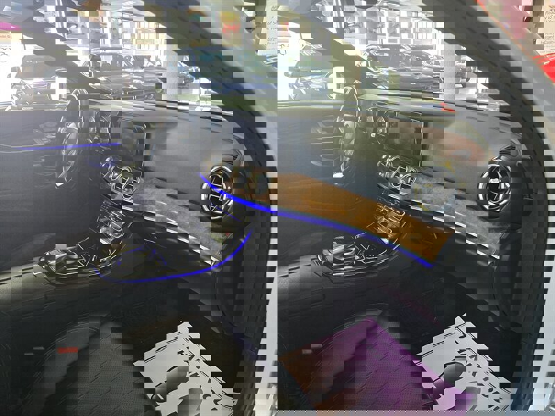 Used 2017 Mercedes-Benz E 300 image 15