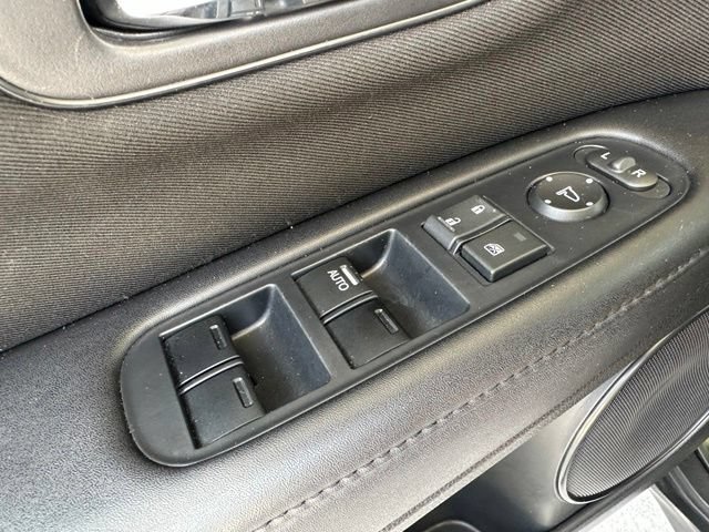 Used 2017 Honda HR-V LX image 23