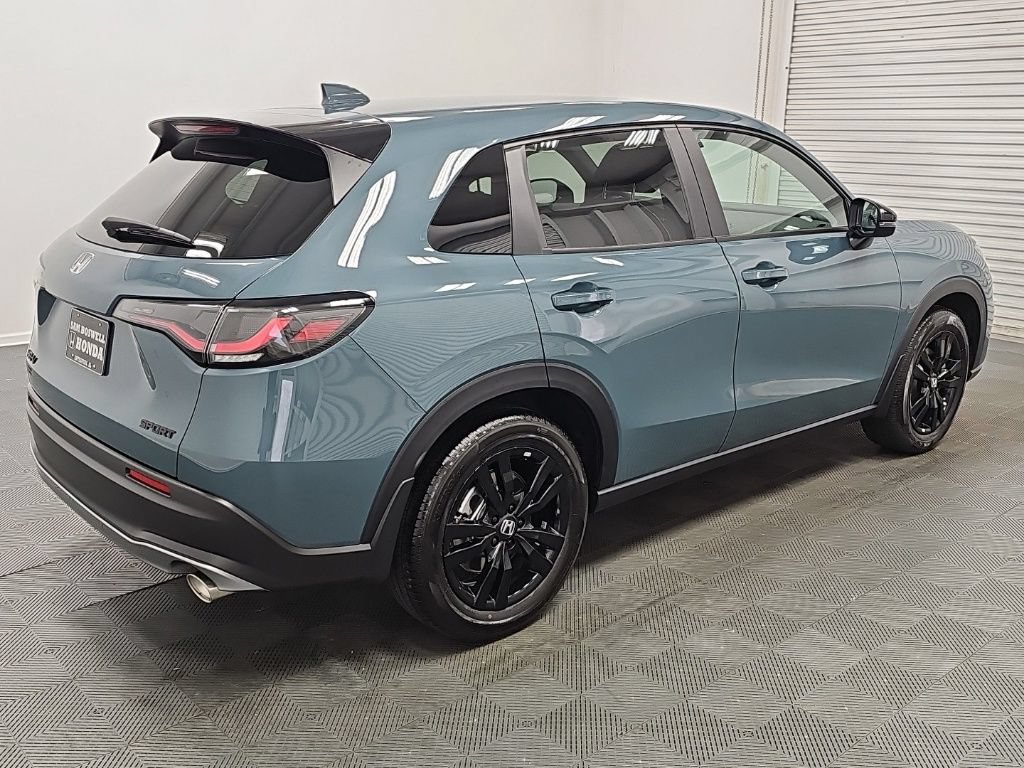 New 2027 Honda HR-V Sport image 8