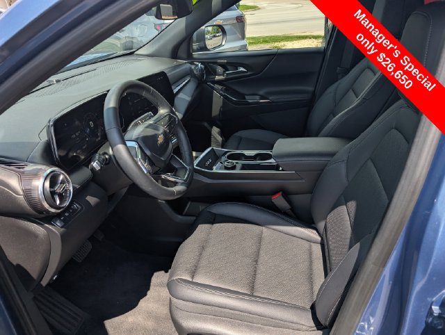 Used 2026 Chevrolet Equinox LT w/ Convenience Package II AWD/4WD image 13