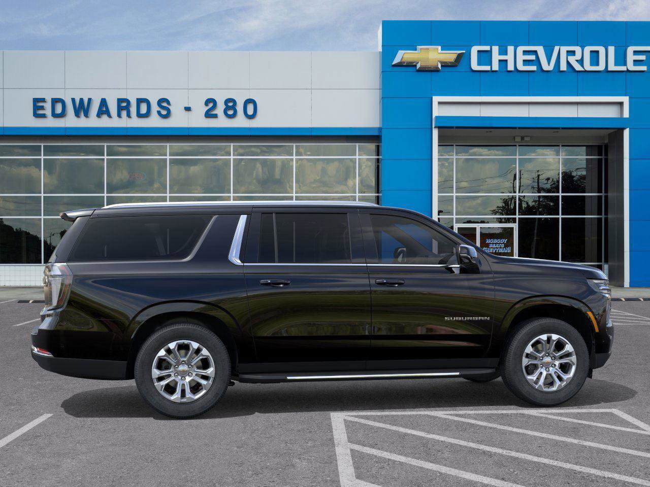 New 2026 Chevrolet Suburban LT image 5