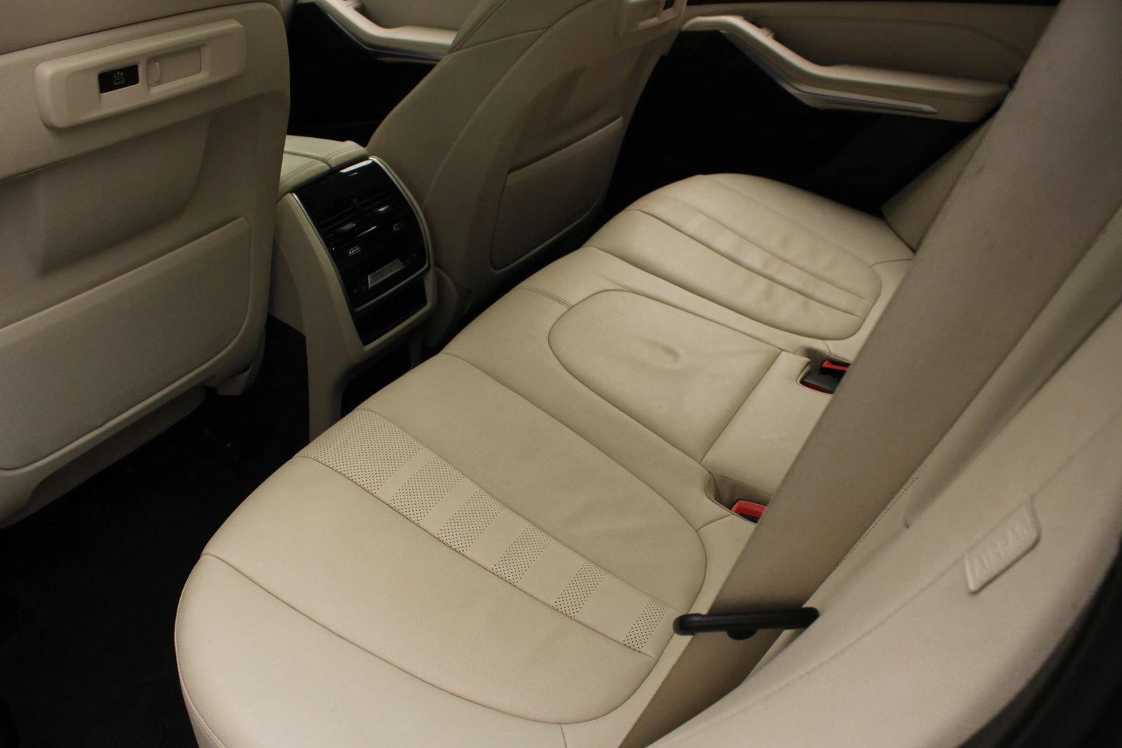 Used 2019 BMW X5 xDrive40i w/ Premium Package 2 AWD/4WD image 21