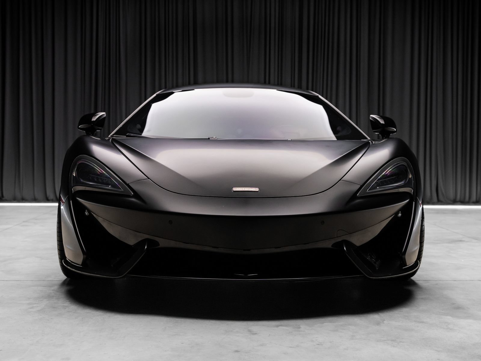 Used 2016 McLaren 570S Coupe RWD image 21