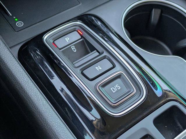 Used 2025 Honda Pilot Touring image 13