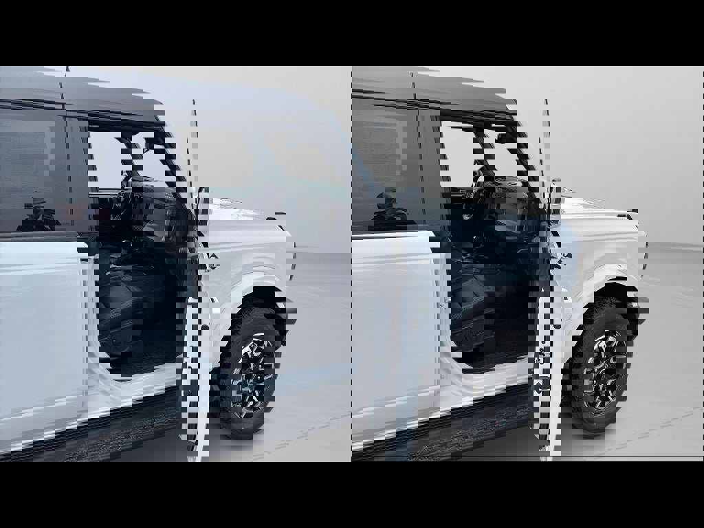 New 2025 Ford Bronco Outer Banks image 19