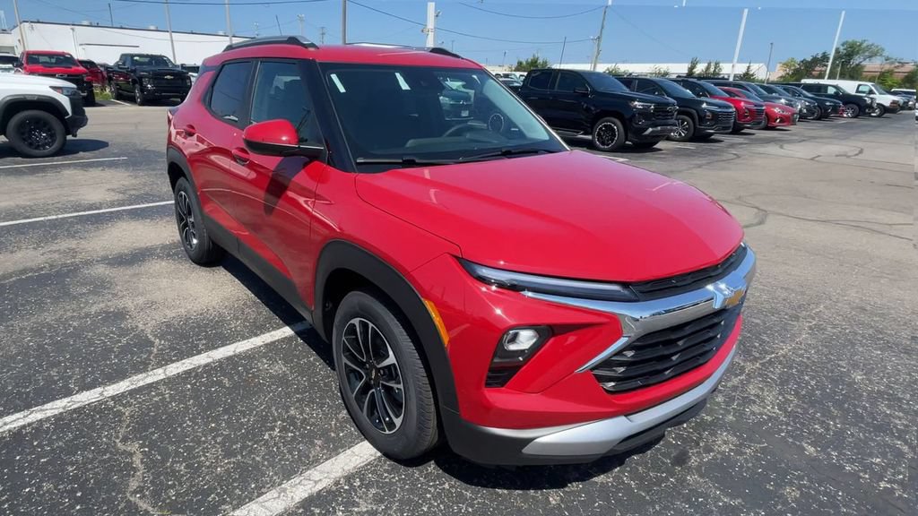New 2026 Chevrolet TrailBlazer LT w/ Convenience Package FWD image 4