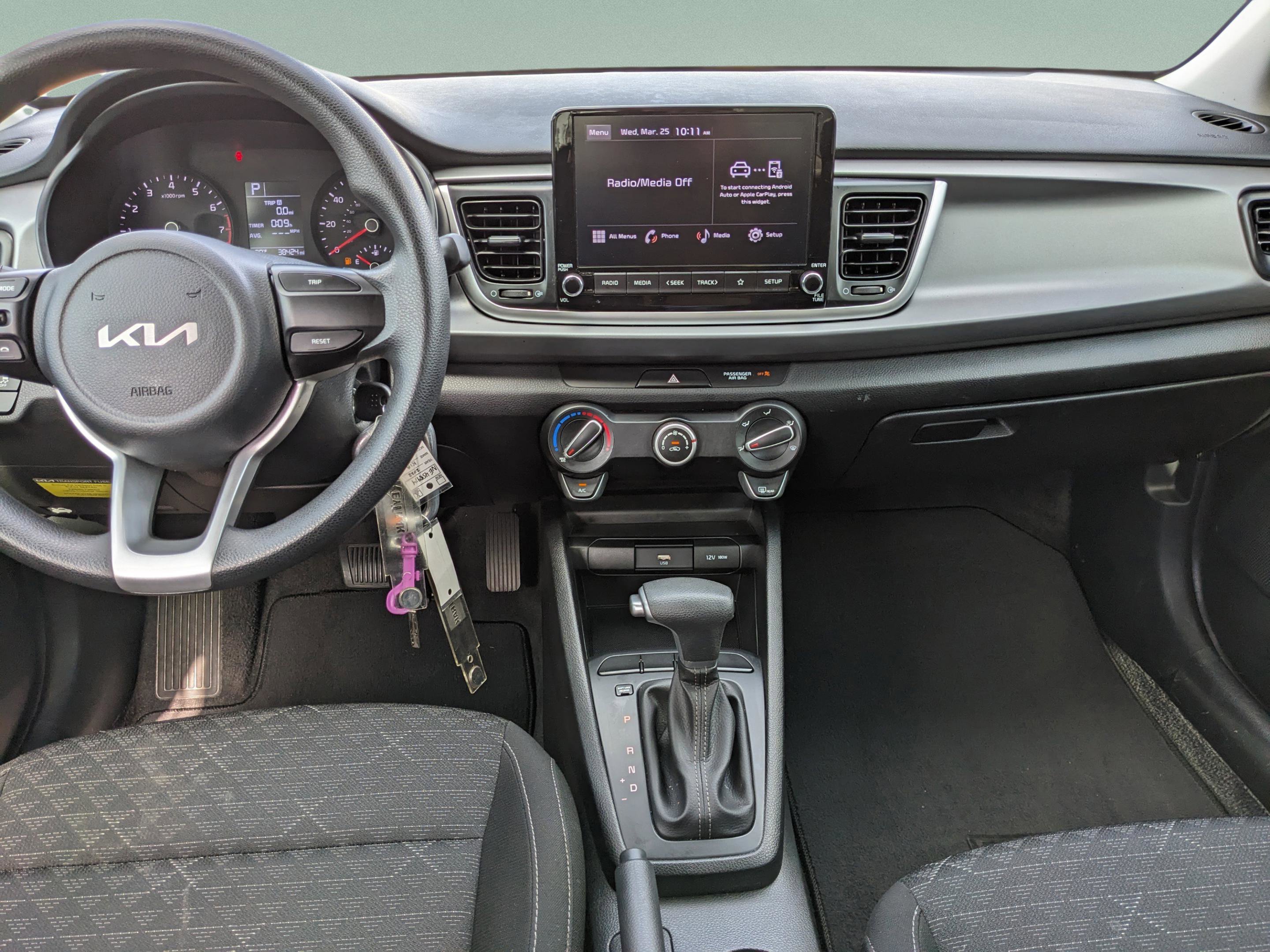 Used 2022 Kia Rio LX image 19