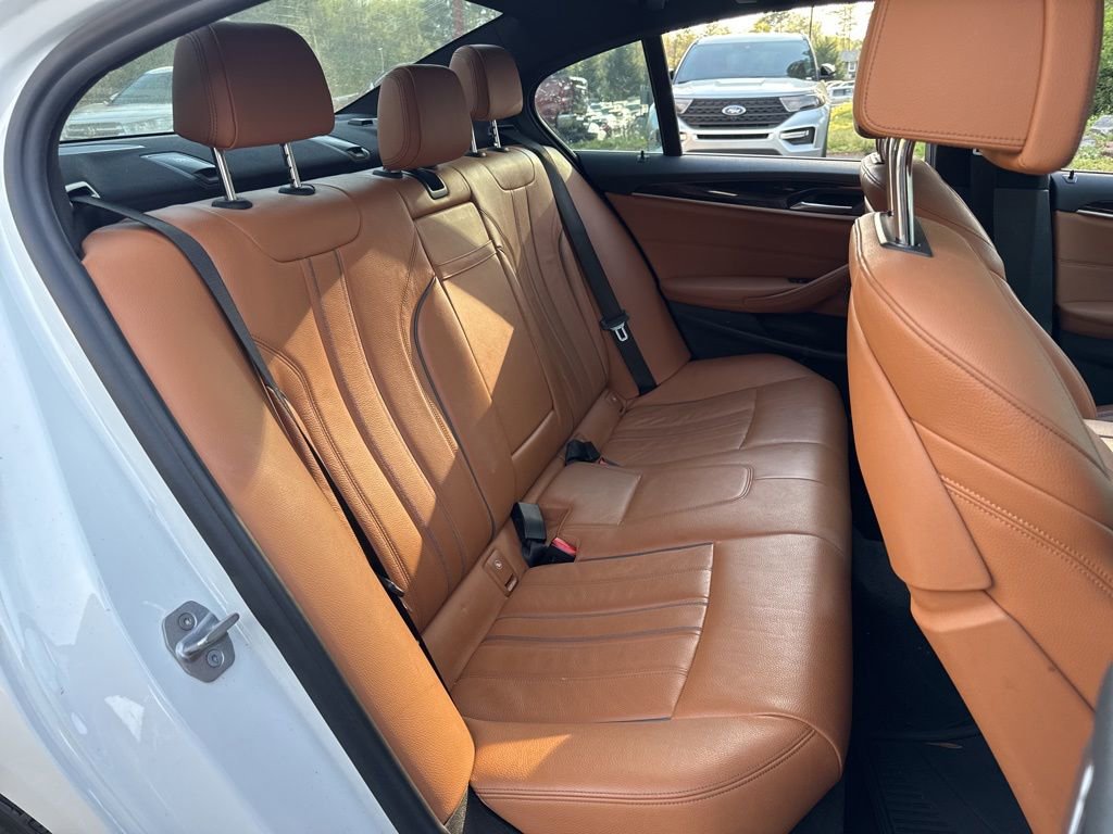 Used 2018 BMW 540i image 7