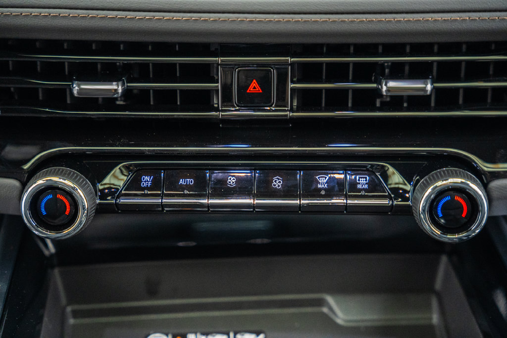 New 2026 Chevrolet Tahoe High Country AWD/4WD image 27