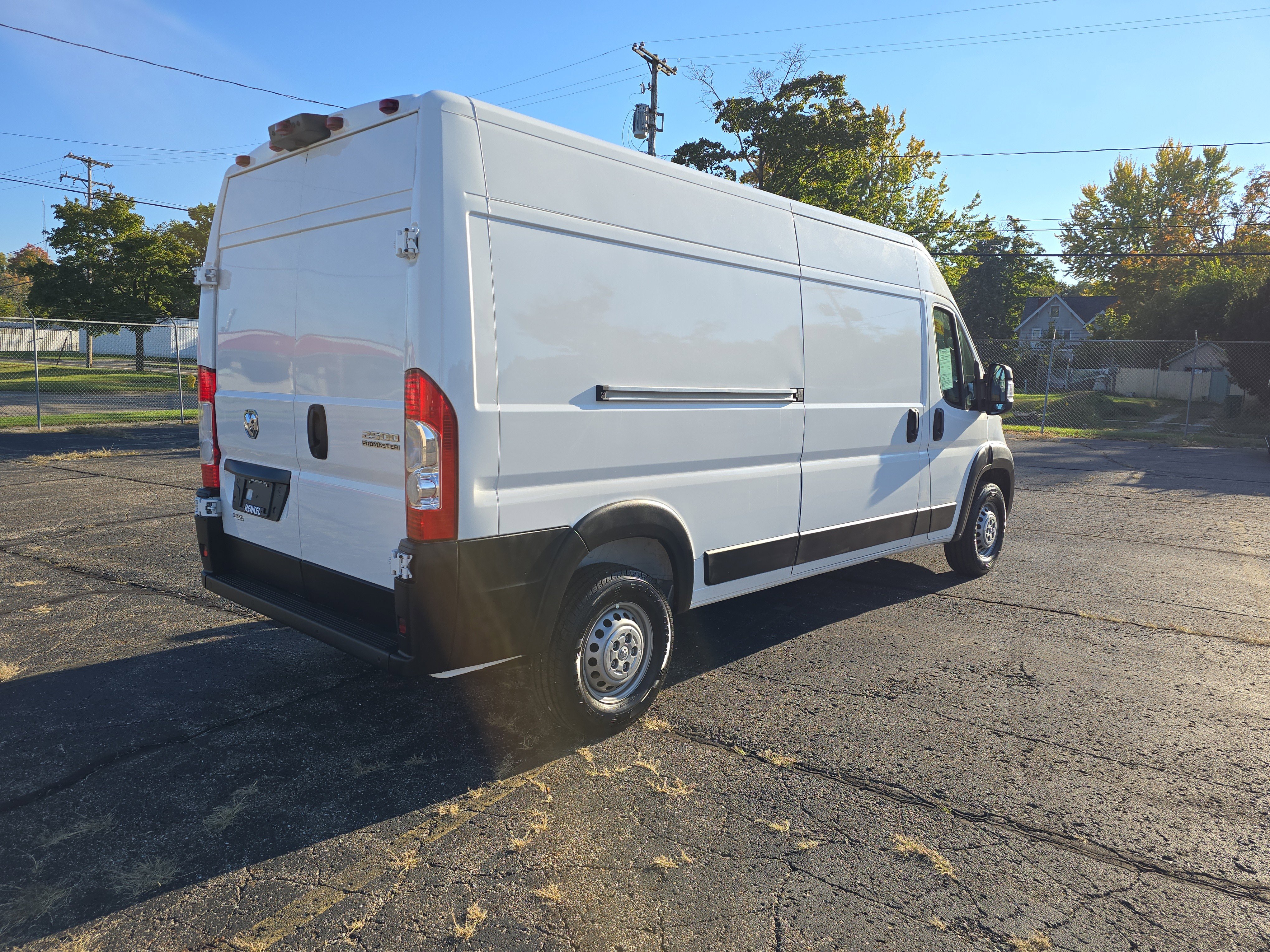 Used 2025 RAM ProMaster 2500 w/ Safety Group image 4