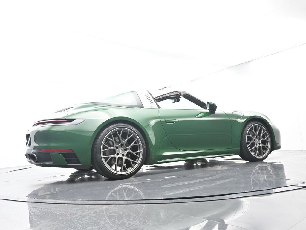 Certified 2024 Porsche 911 Targa 4S AWD/4WD image 64
